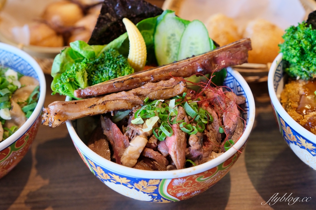 南投草屯｜宮本武丼．大份量直火燒肉丼，湯品、飲料、冰淇淋無限供應 @飛天璇的口袋