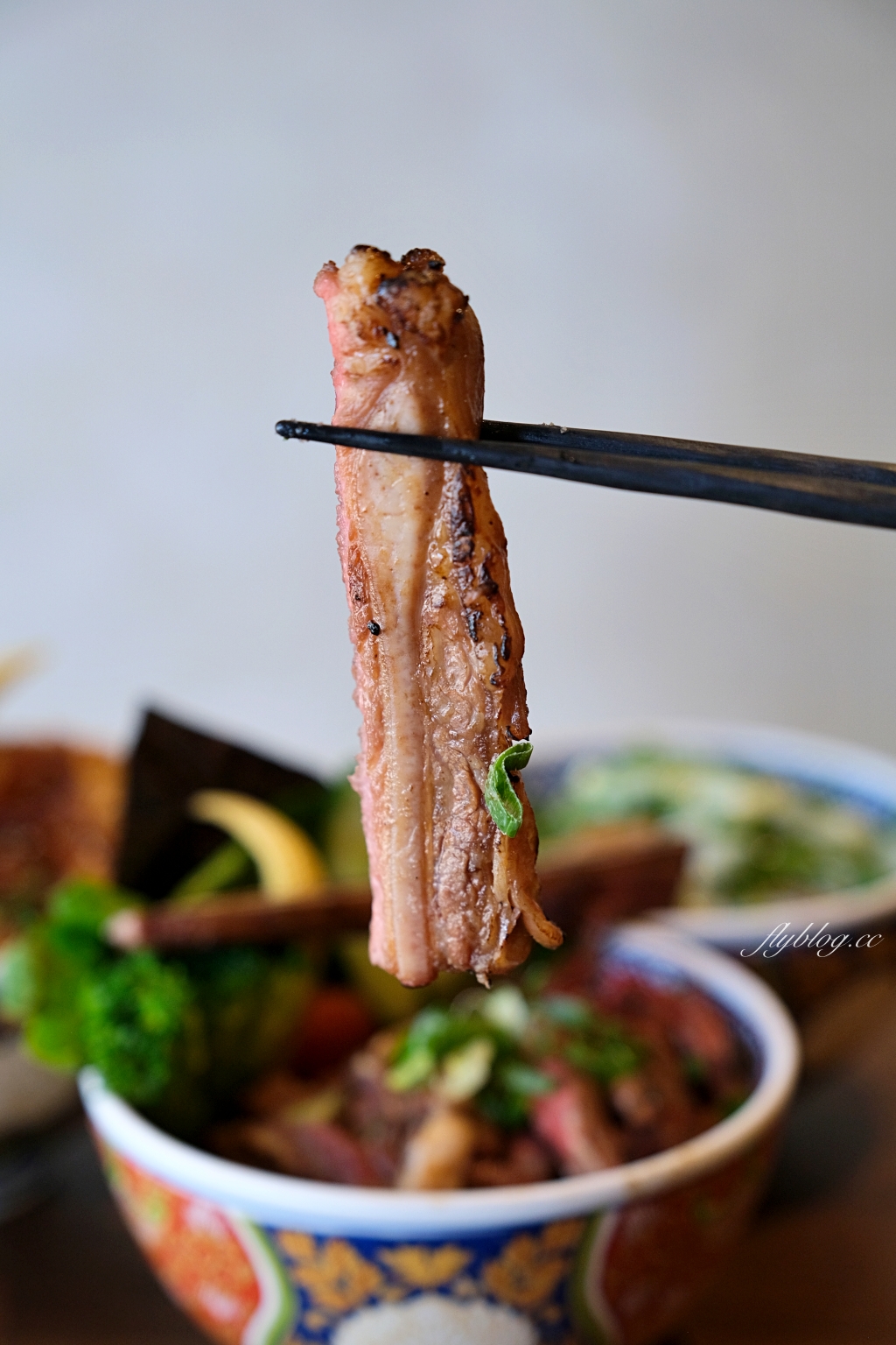 南投草屯｜宮本武丼．大份量直火燒肉丼，湯品、飲料、冰淇淋無限供應 @飛天璇的口袋
