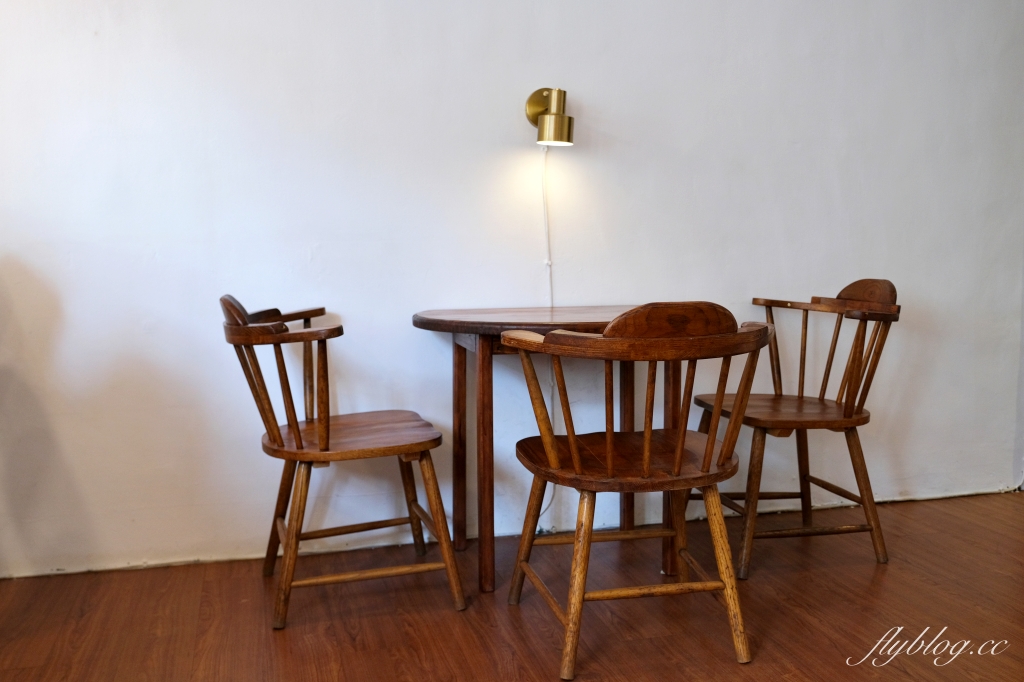 南投草屯｜映古子咖啡．位於隱密的巷弄裡，草屯老宅甜點咖啡 @飛天璇的口袋