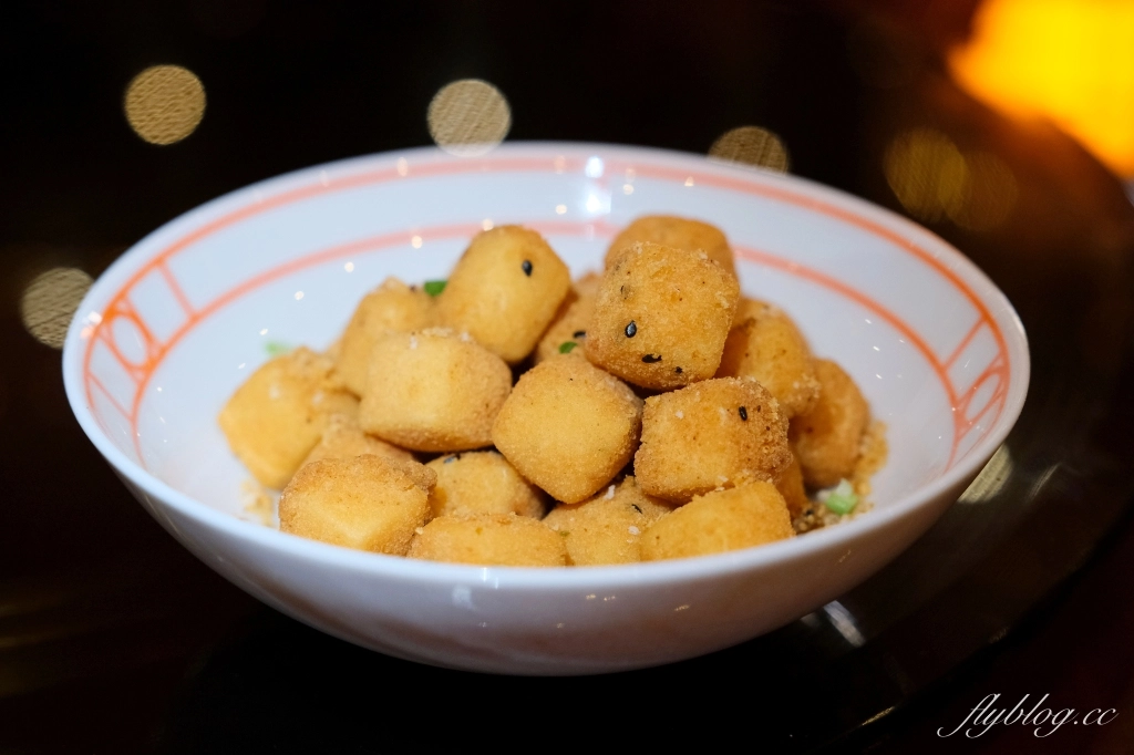 澳門路氹｜茶樓 Chalou．正宗粵式風味點心小推車，上葡京綜合度假村美食餐廳 @飛天璇的口袋