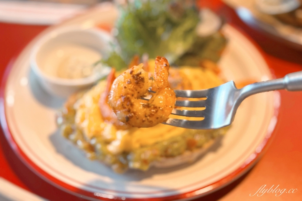 台中北區｜Solace Cafe．美式復古風早午餐咖啡館，台中毛小孩友善餐廳 @飛天璇的口袋