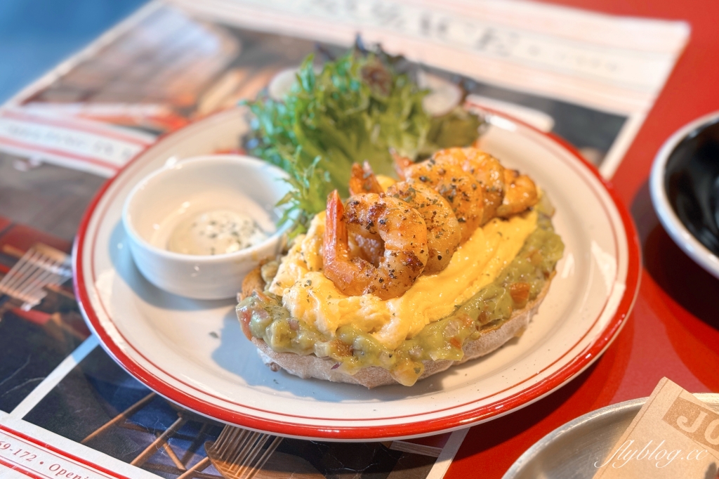 台中北區｜Solace Cafe．美式復古風早午餐咖啡館，台中毛小孩友善餐廳 @飛天璇的口袋