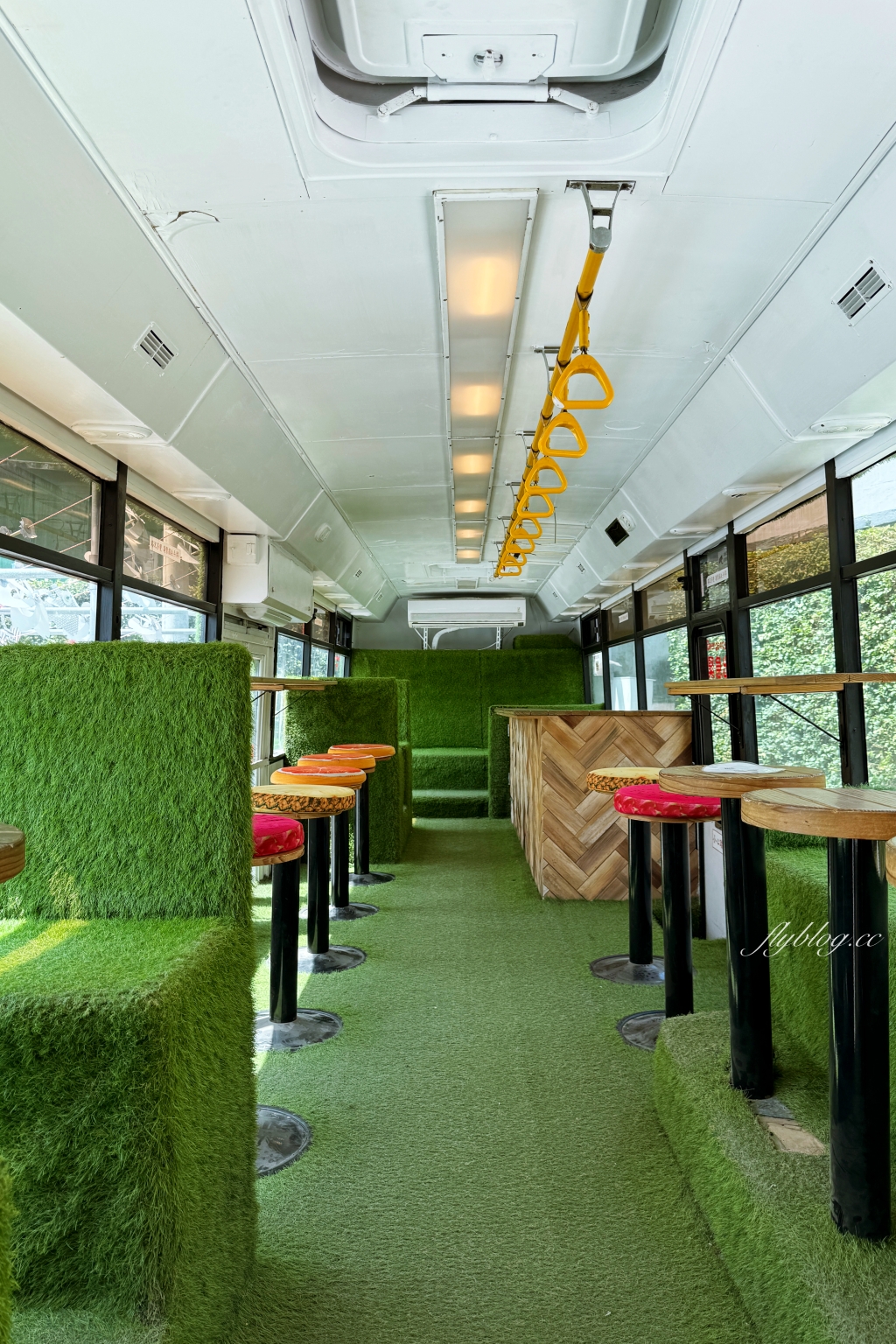 嘉義中埔｜星巴克中埔穀倉門市．全台唯一！45年歷史穀倉所改建星巴克 @飛天璇的口袋