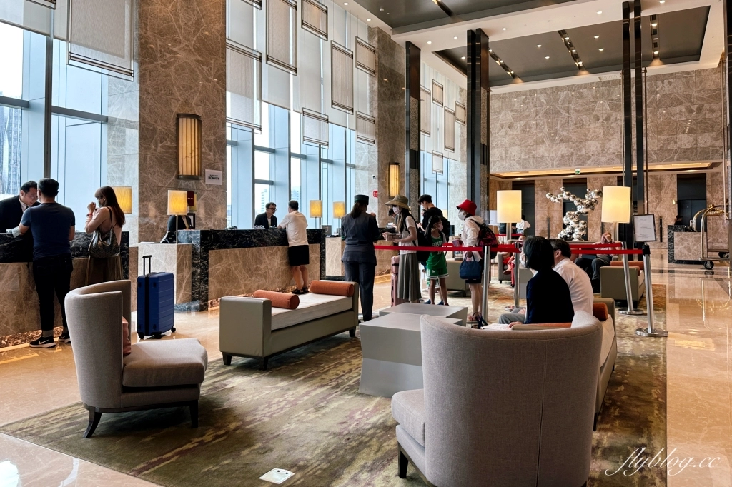 台北南港｜台北六福萬怡酒店．南港車站出站就到，樓下是CityLink購物商場 @飛天璇的口袋