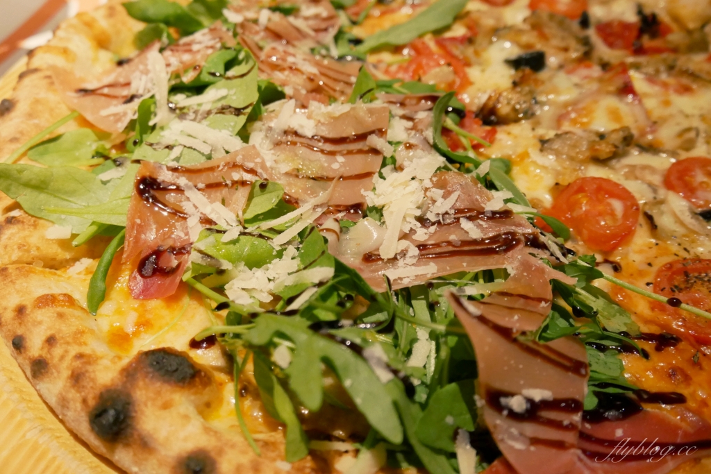 台中南屯｜皮諾可可 PINOCOCO．星野集團義式餐廳，坐落於公益路商圈唯美建築 @飛天璇的口袋