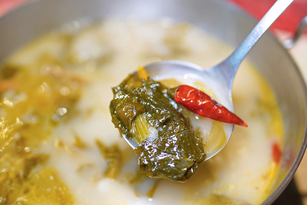 台中東區｜肉多多火鍋．全台連鎖火鍋網路聲量連續三年第一名， 40種蔬菜火鍋料無限供應是蔬食者的天堂 @飛天璇的口袋