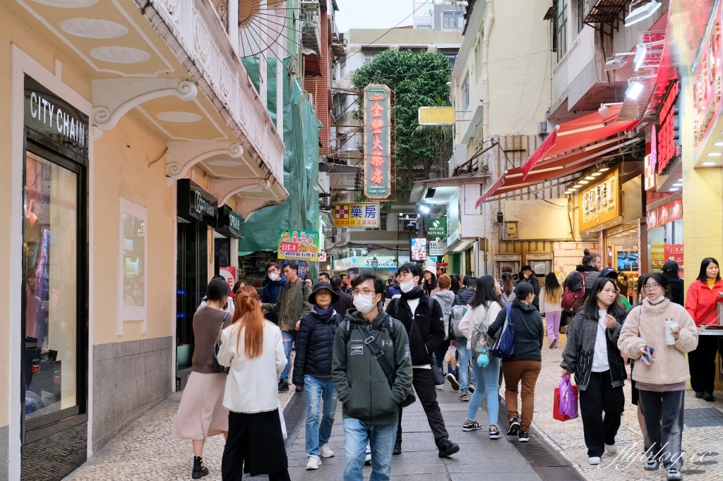澳門半島 ｜大三巴一日遊．大炮台、議事亭前地、戀愛巷，大三巴附近景點一次打包 @飛天璇的口袋