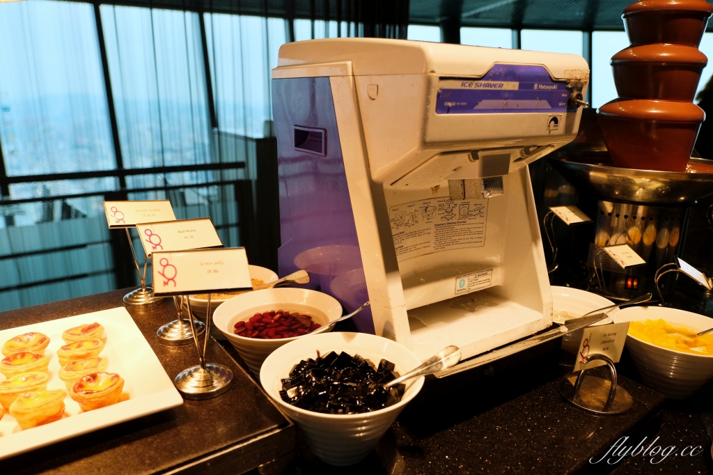 澳門旅遊｜澳門旅遊塔．360度旋轉百匯午餐，60樓吃到飽欣賞澳門美景 @飛天璇的口袋