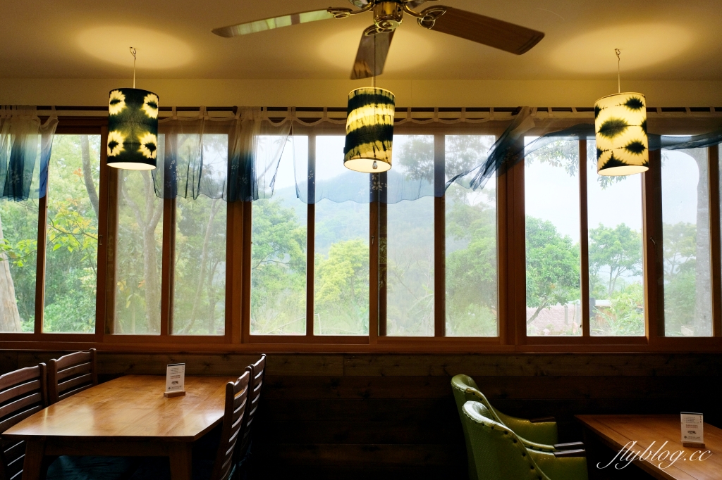 苗栗三義｜卓也書園子．假日限定！以藍染為意象的咖啡館，品嚐甜點下午茶 @飛天璇的口袋