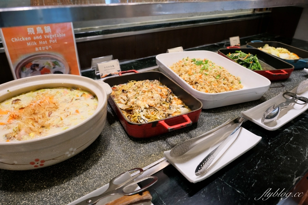 台中西屯｜長榮桂冠酒店．下午茶百匯吃到飽，用餐空間舒適明亮 @飛天璇的口袋