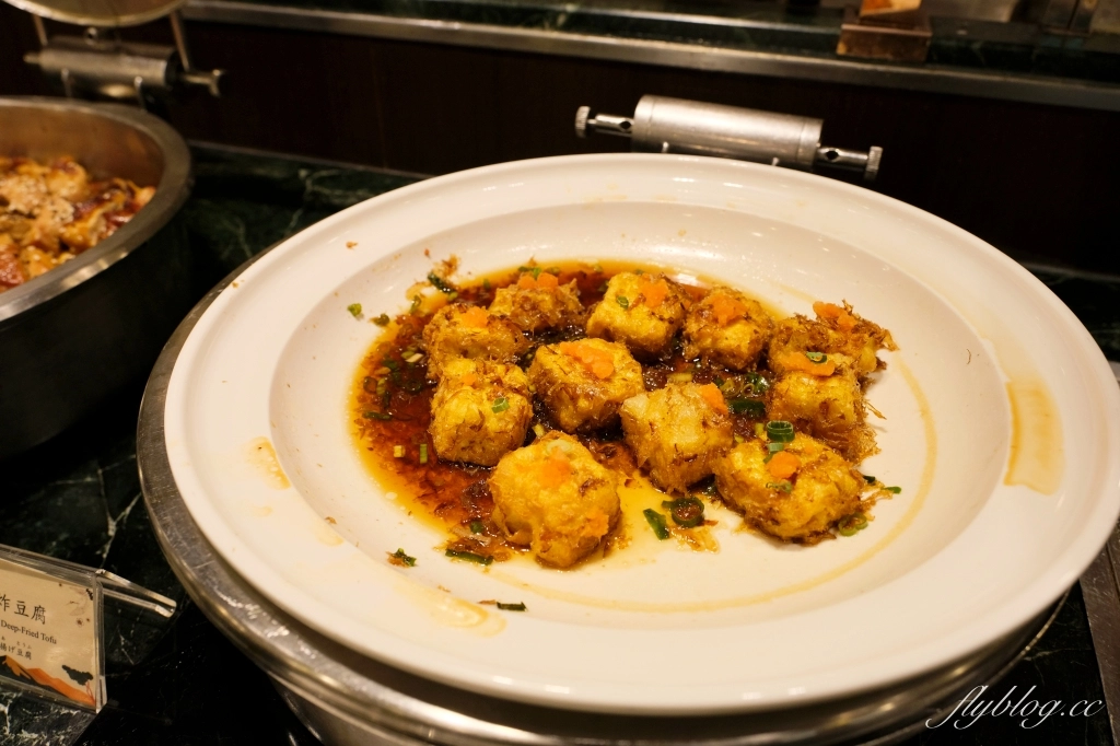 台中西屯｜長榮桂冠酒店．下午茶百匯吃到飽，用餐空間舒適明亮 @飛天璇的口袋