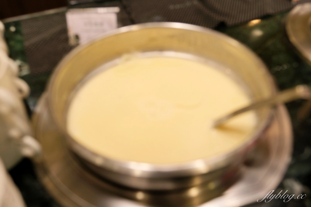 台中西屯｜長榮桂冠酒店．下午茶百匯吃到飽，用餐空間舒適明亮 @飛天璇的口袋