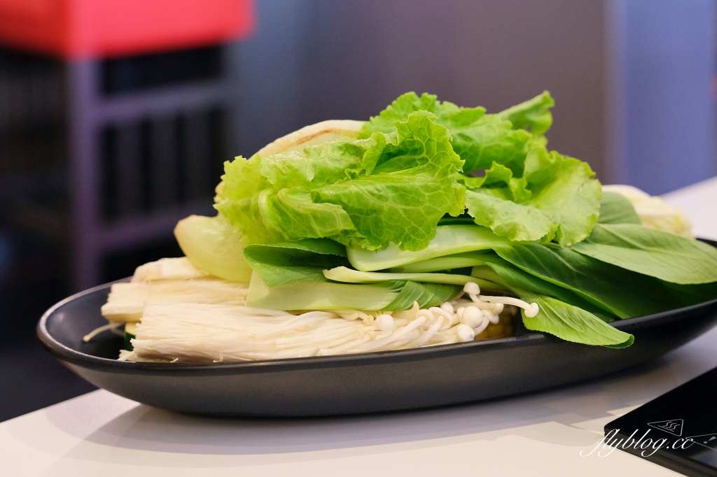 台中西屯｜狂一鍋．網路票選10大必吃台式火鍋，鎮店之寶狂銷200座101大樓 @飛天璇的口袋