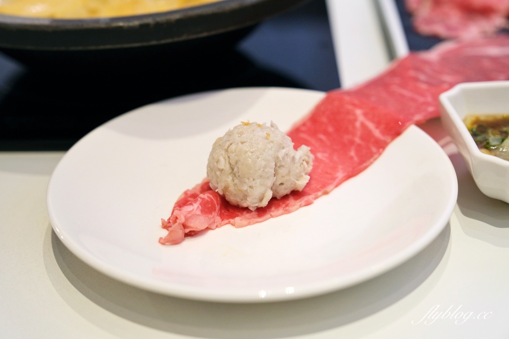 台中西屯｜狂一鍋．網路票選10大必吃台式火鍋，鎮店之寶狂銷200座101大樓 @飛天璇的口袋