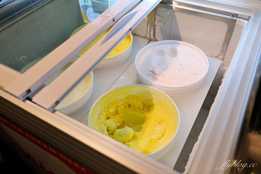 台中東區｜肉多多火鍋．全台連鎖火鍋網路聲量連續三年第一名， 40種蔬菜火鍋料無限供應是蔬食者的天堂 @飛天璇的口袋