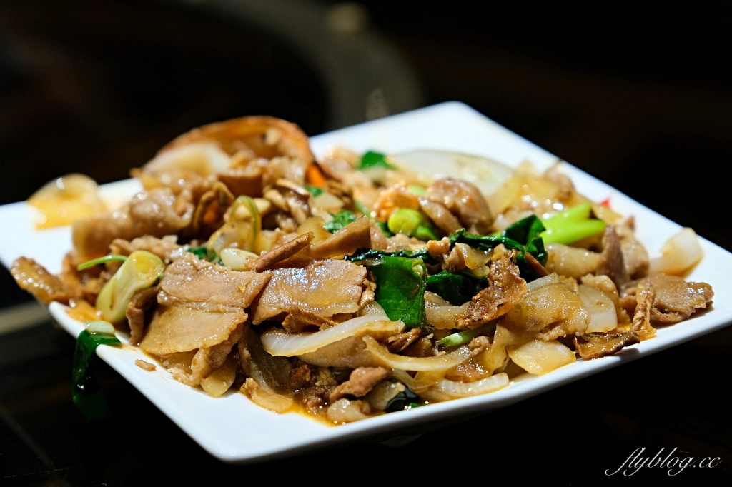 南投竹山|竹香園甕缸雞 竹山店.到紫南宮拜拜必吃,台南來的人氣甕缸雞 @飛天璇的口袋 南投竹山|竹香園甕缸雞 竹山店.到紫南宮拜拜必吃,台南來的人氣甕缸雞 @飛天璇的口袋