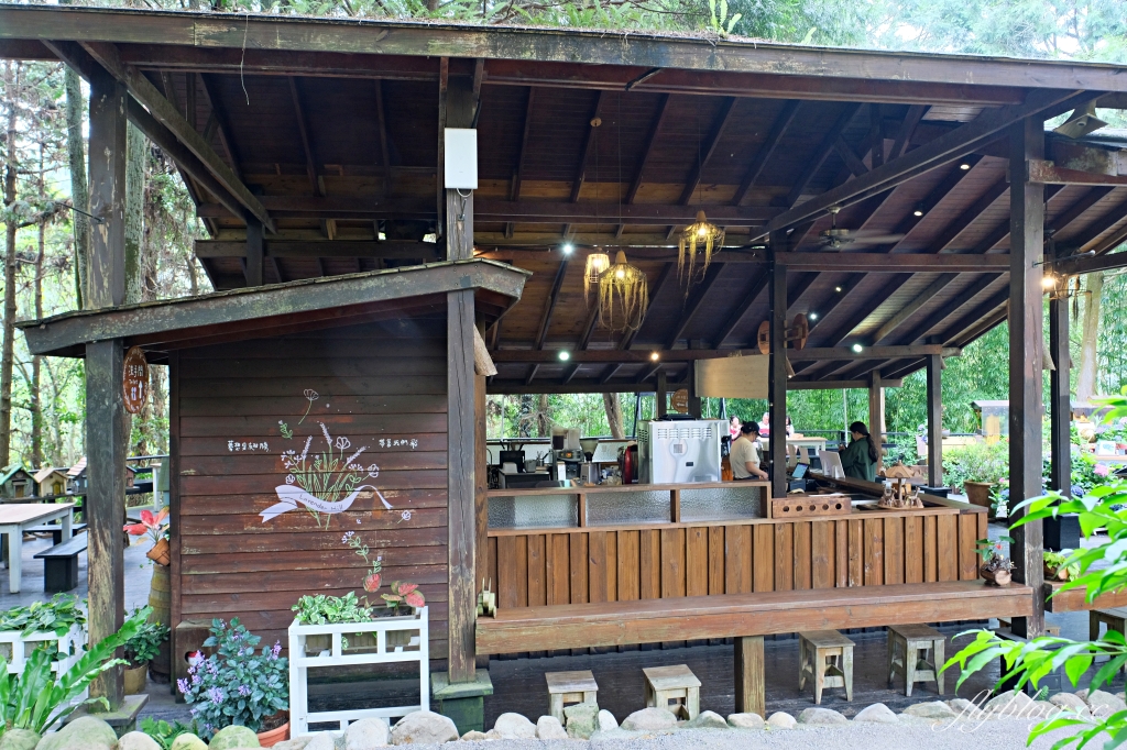 台中新社｜薰衣草森林．森林裡的午餐享饗，香草親密體驗一日遊 @飛天璇的口袋