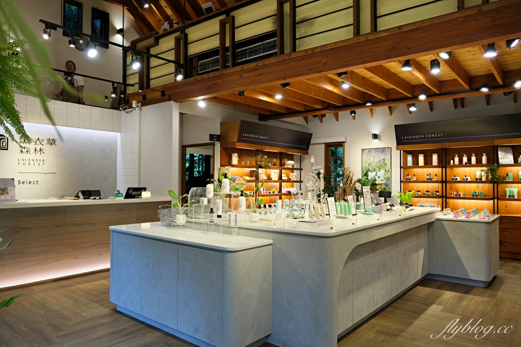 台中新社｜薰衣草森林．森林裡的午餐享饗，香草親密體驗一日遊 @飛天璇的口袋