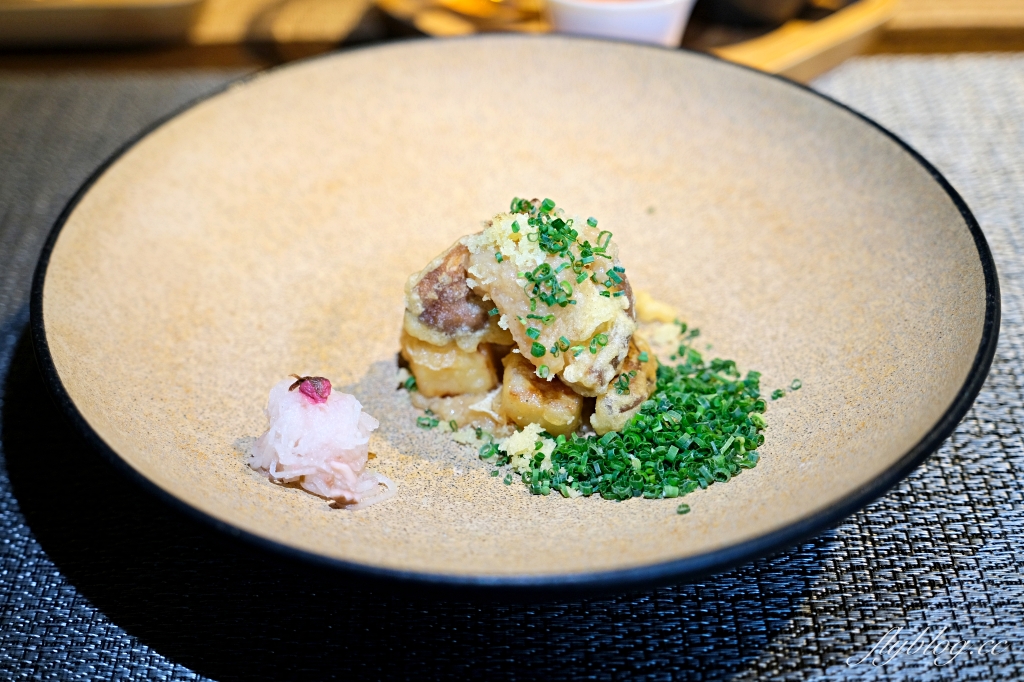 台中新社｜飛花落院．日式侘寂風建築，米其林指南推薦，台中最美無菜單料理餐廳 @飛天璇的口袋