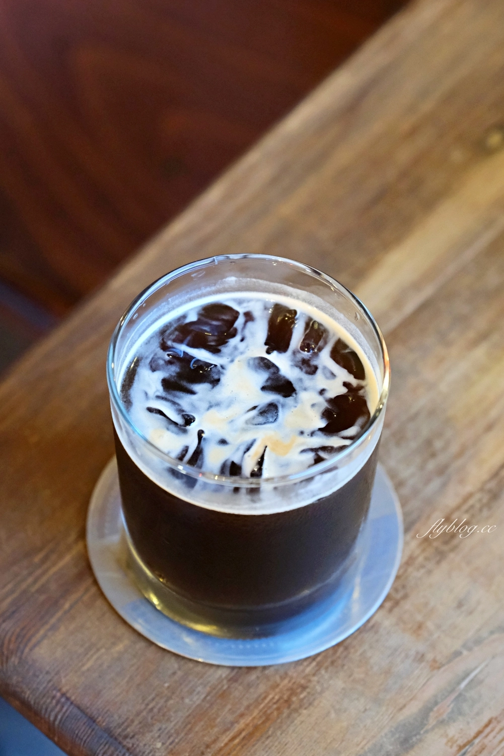 台中北區|KroX Coffee HQ.充滿復古風情的咖啡館,週末假日營業到深夜 @飛天璇的口袋 台中北區|KroX Coffee HQ.充滿復古風情的咖啡館,週末假日營業到深夜 @飛天璇的口袋