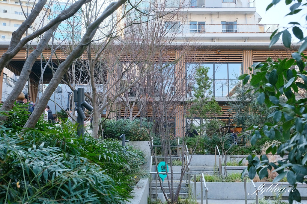 日本東京｜Blue Bottle Coffee 藍瓶咖啡 澀谷店．全世界首間座落於公園內的藍瓶咖啡 @飛天璇的口袋