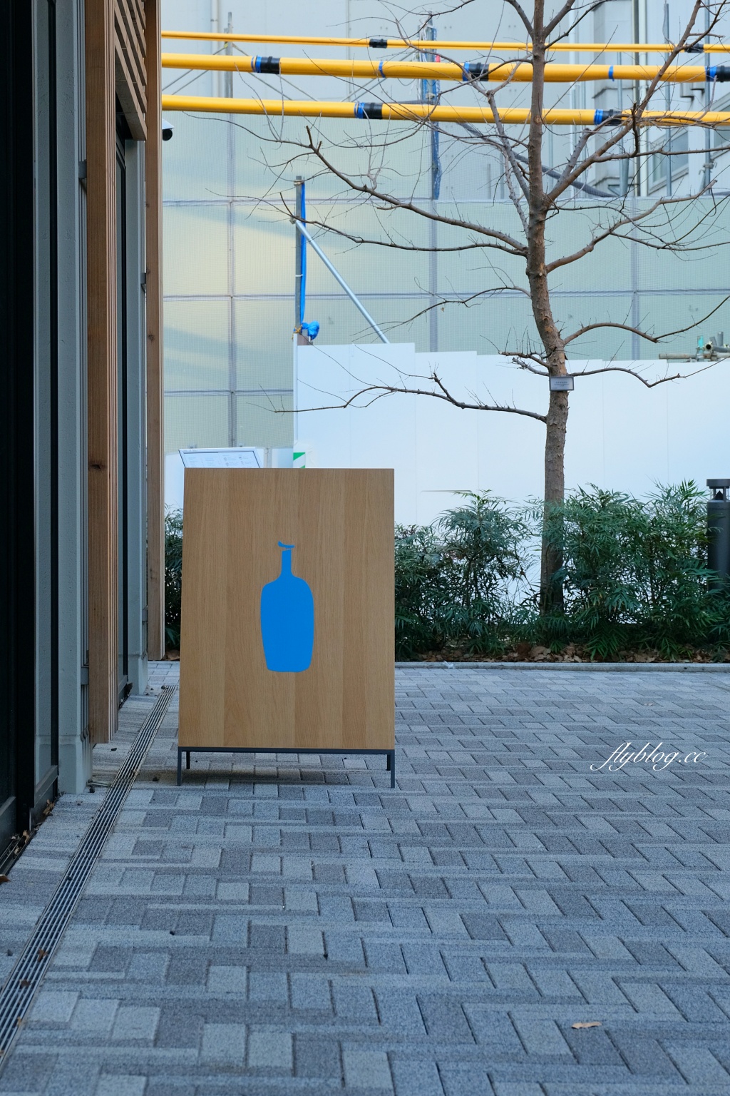 日本東京｜Blue Bottle Coffee 藍瓶咖啡 澀谷店．全世界首間座落於公園內的藍瓶咖啡 @飛天璇的口袋
