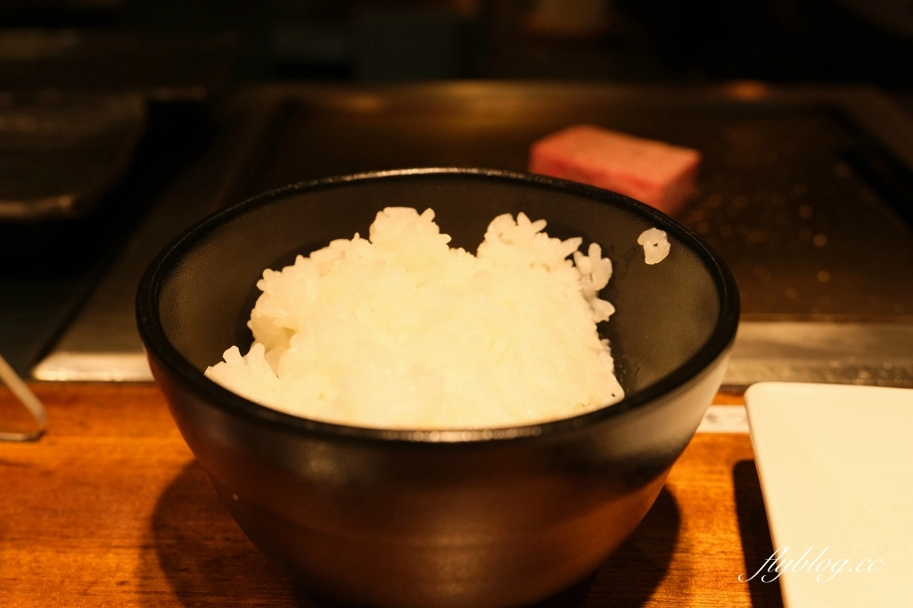 日本東京｜極味屋 東京車站店．福岡的極味屋漢堡排名店，日本人就算排隊也要吃 @飛天璇的口袋