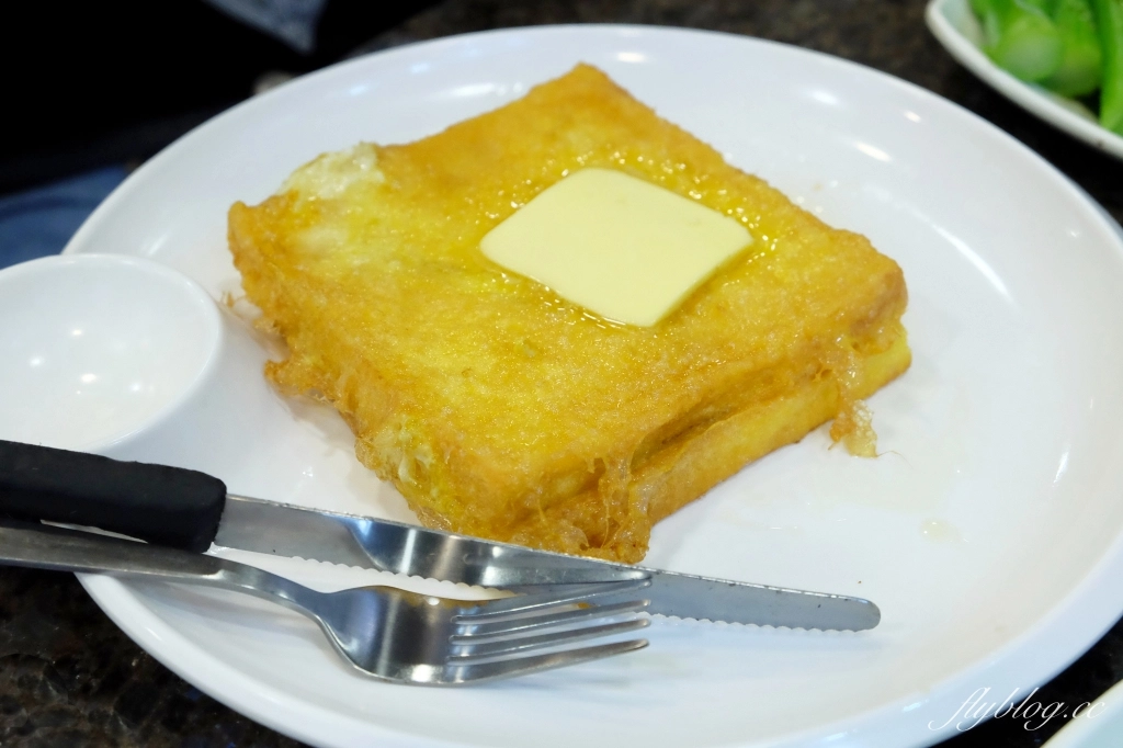 澳門半島｜榮暉咖啡美食．必點馳名雞米湯，大三巴牌坊周邊美食 @飛天璇的口袋