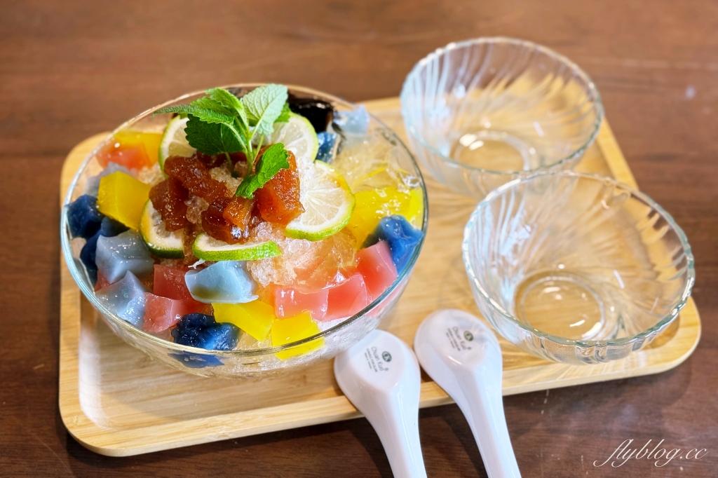 苗栗三義｜卓也書園子．假日限定！以藍染為意象的咖啡館，品嚐甜點下午茶 @飛天璇的口袋