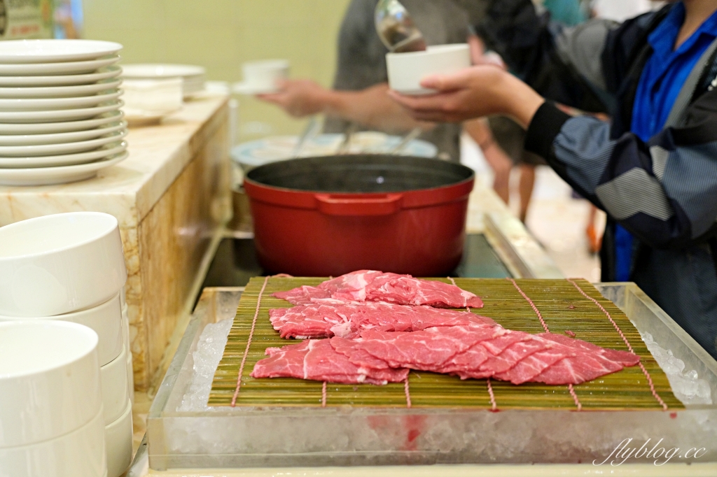 台中西屯｜林酒店．LV森林百匯下午茶吃到飽，5大異國料理主題，假日980元吃到飽 @飛天璇的口袋