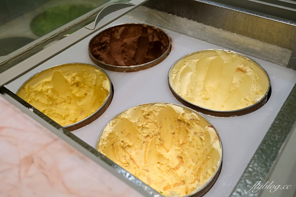 台中西屯｜林酒店．LV森林百匯下午茶吃到飽，5大異國料理主題，假日980元吃到飽 @飛天璇的口袋