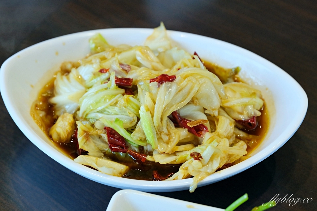 南投竹山｜饗富餐廳．紫南宮必吃甕缸雞，集合台菜和滬川料理 @飛天璇的口袋