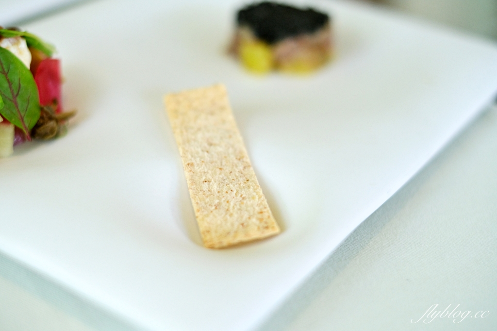 台中西區｜LAFETE 法月．存中街巷弄裡的唯美玻璃屋，台中老字號法式餐廳重新演繹 @飛天璇的口袋