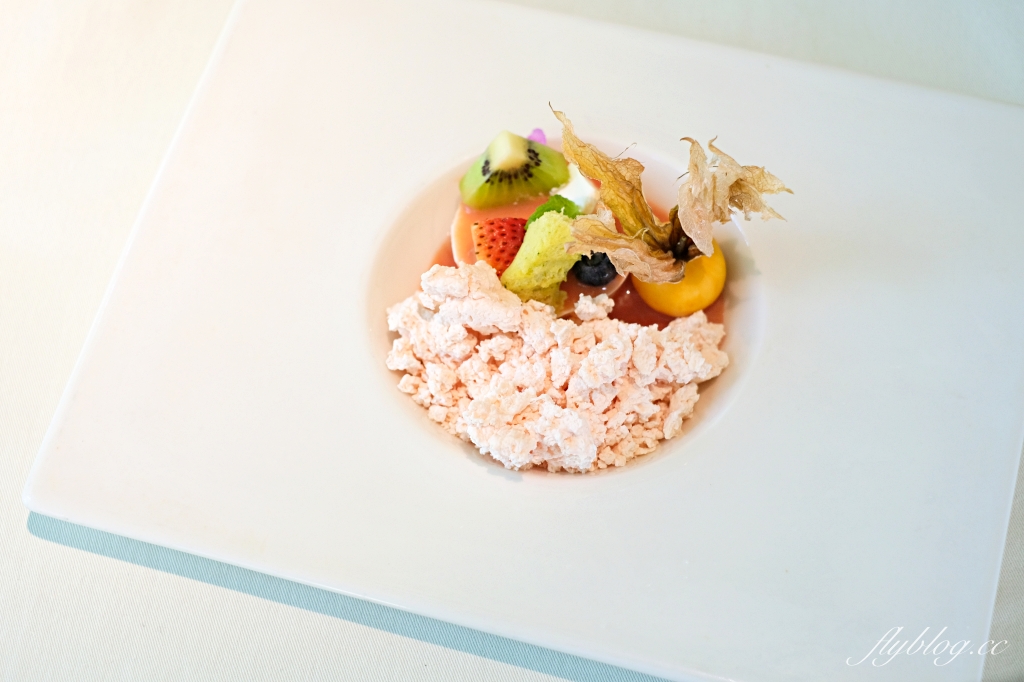 台中西區｜LAFETE 法月．存中街巷弄裡的唯美玻璃屋，台中老字號法式餐廳重新演繹 @飛天璇的口袋