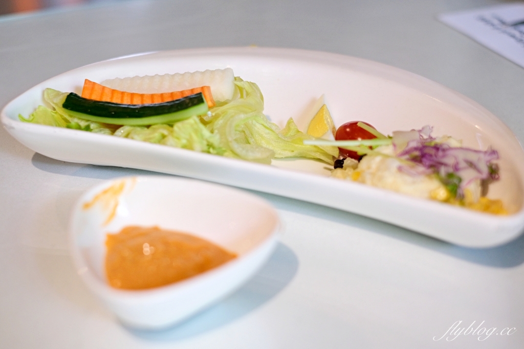 彰化北斗｜家園藝術咖啡牛排館．北斗40年景觀餐廳，牛排火鍋都吃得到 @飛天璇的口袋