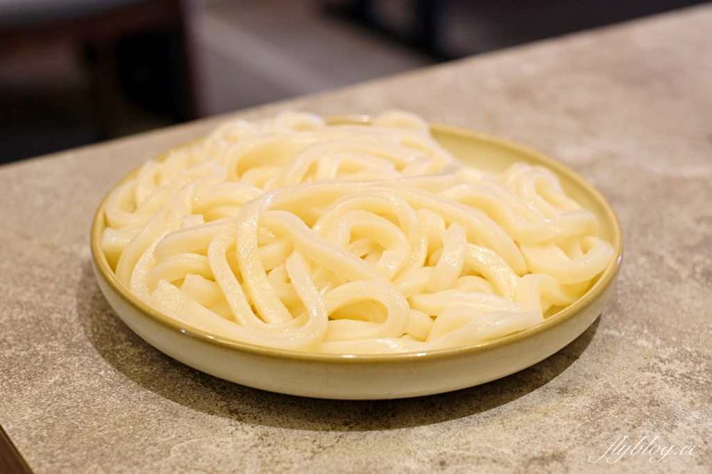 台中西區｜初美涮涮鍋．台中頂級火鍋新品牌，從前菜到甜點都驚艷 @飛天璇的口袋