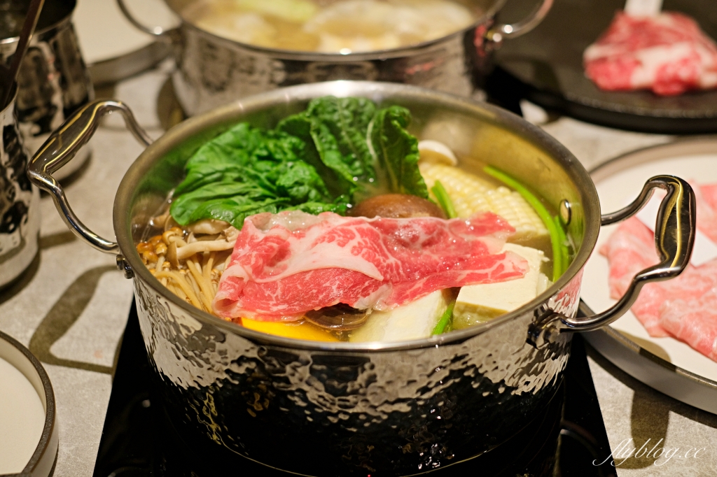 台中西區｜初美涮涮鍋．台中頂級火鍋新品牌，從前菜到甜點都驚艷 @飛天璇的口袋