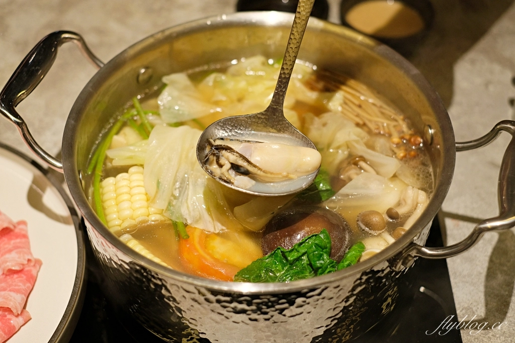 台中西區｜初美涮涮鍋．台中頂級火鍋新品牌，從前菜到甜點都驚艷 @飛天璇的口袋