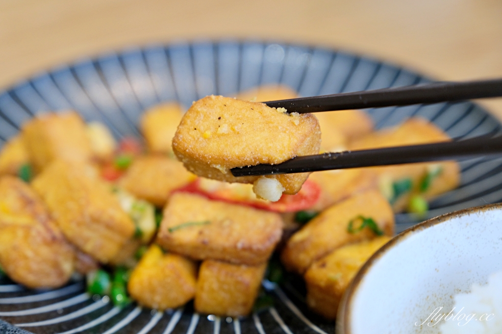 台中北屯｜禾作Hezuo 私房菜．台菜私房料理，LOCC Coffee共生空間 @飛天璇的口袋