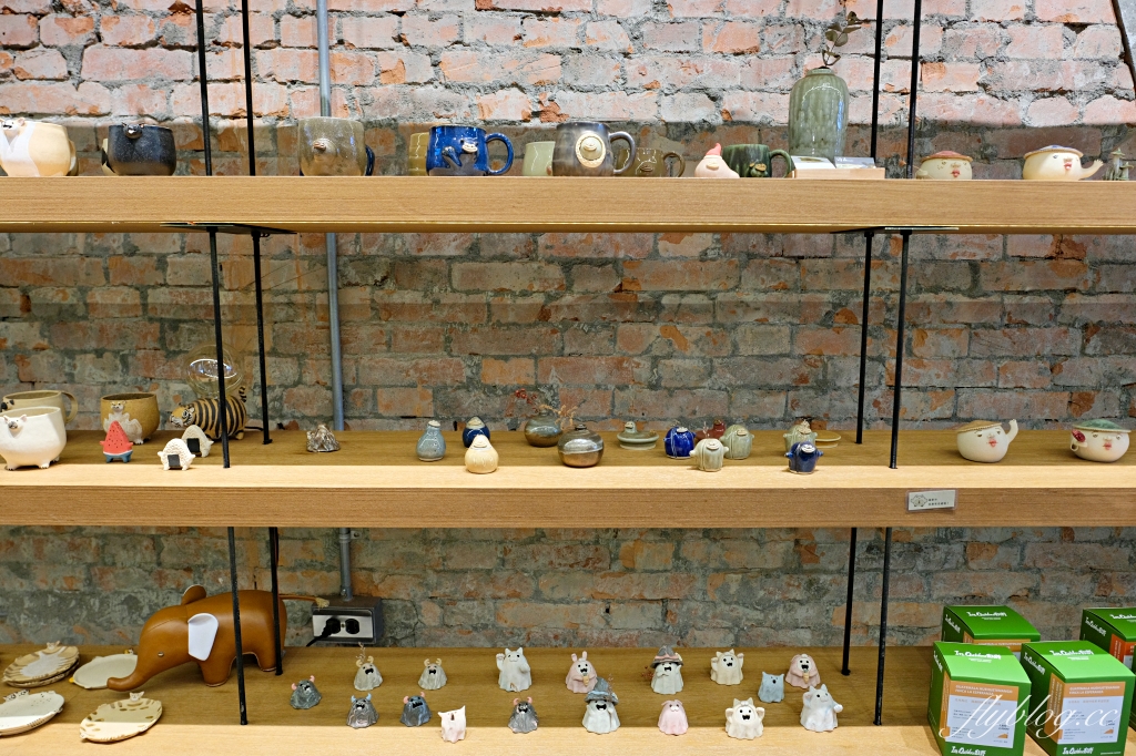 台中西區｜白与山 SHIROYAMA．台中國美館日式刨冰，結合刨冰咖啡甜點和文創 @飛天璇的口袋