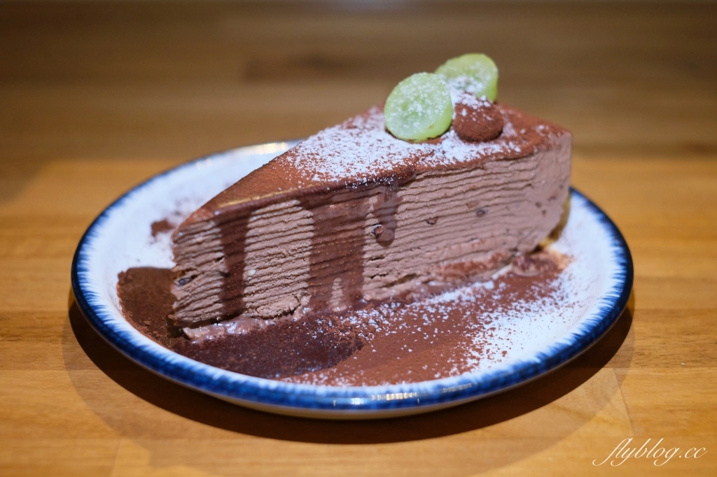 台中西區｜離域 Caf&eacute;．開到深夜台中咖啡館，審計新村下午茶甜點 @飛天璇的口袋