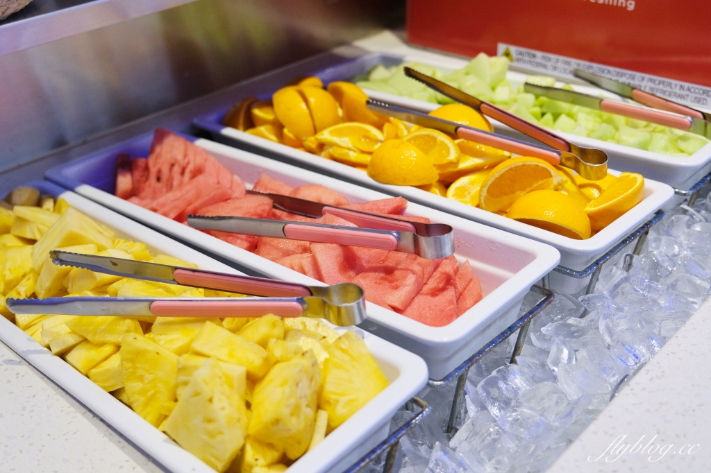 台中東區｜饗麻饗辣PLUS LALAPORT台中店．798元台中麻辣火鍋吃到飽，根本百匯餐廳的規模 @飛天璇的口袋