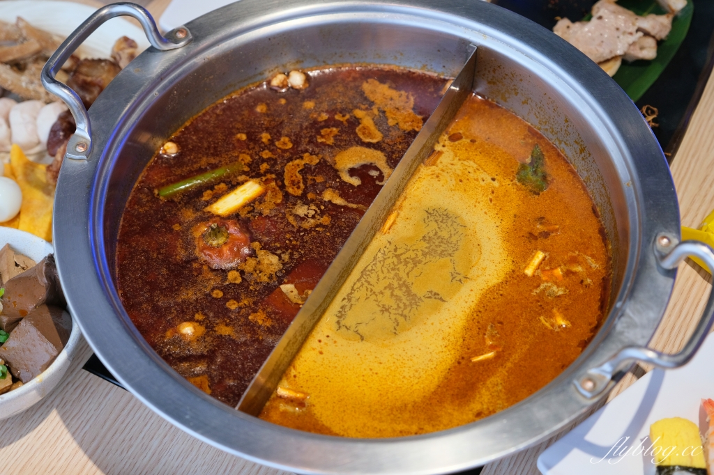 台中東區｜饗麻饗辣PLUS LALAPORT台中店．798元台中麻辣火鍋吃到飽，根本百匯餐廳的規模 @飛天璇的口袋