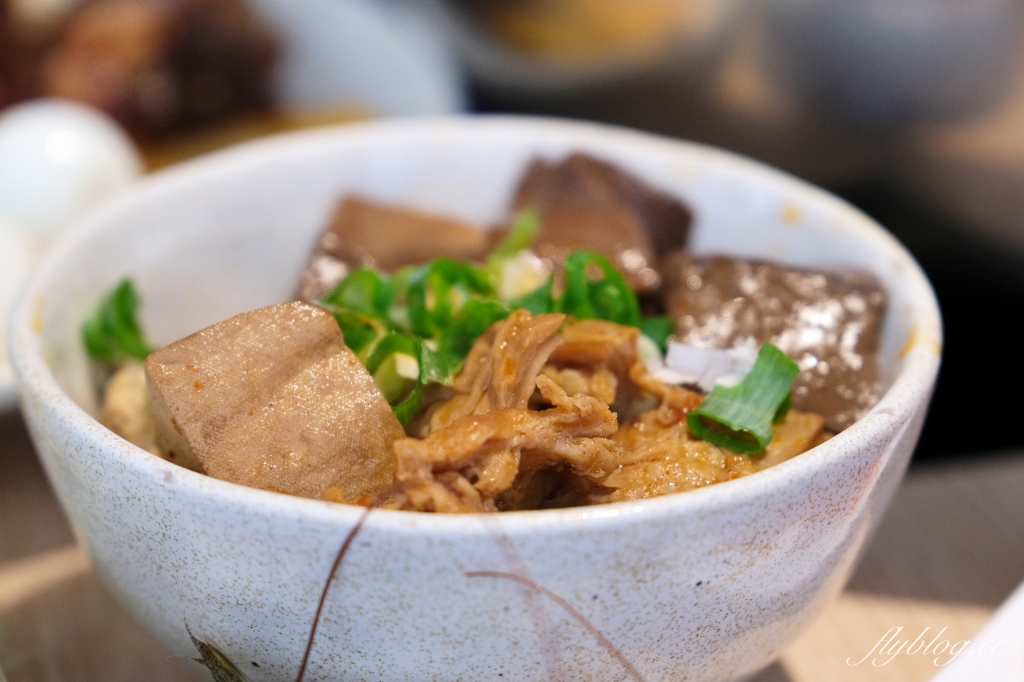 台中東區｜饗麻饗辣PLUS LALAPORT台中店．798元台中麻辣火鍋吃到飽，根本百匯餐廳的規模 @飛天璇的口袋