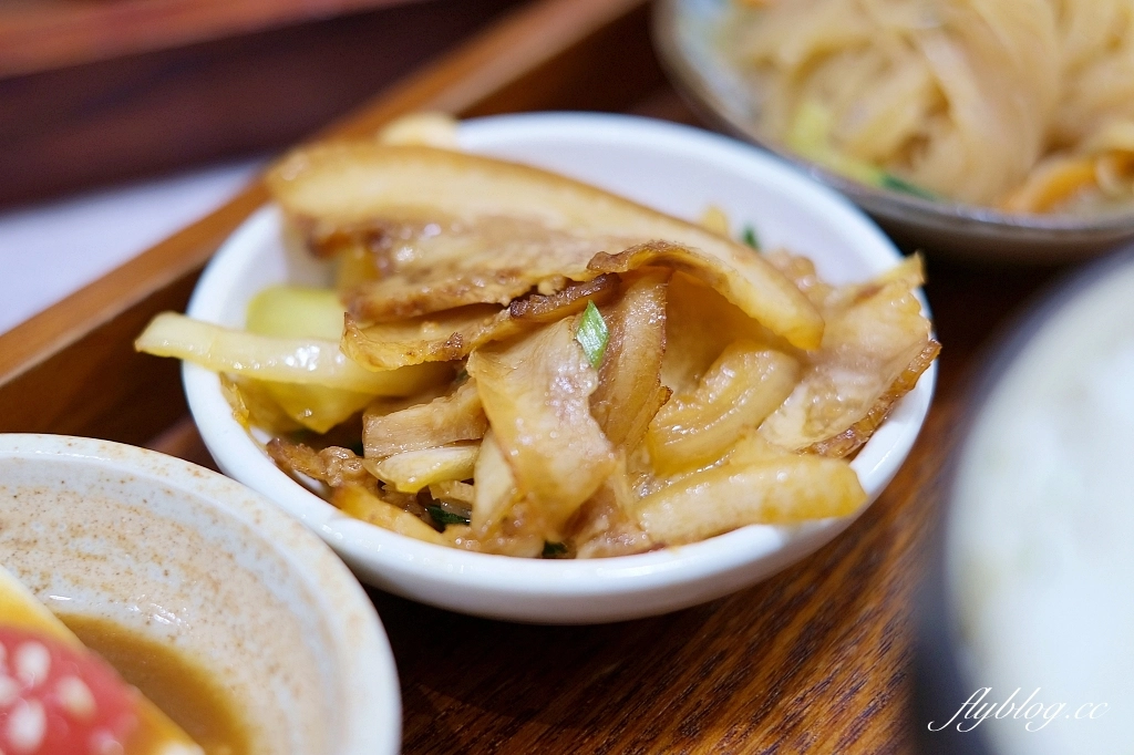 台中北屯｜禾作食堂．一個人也可以吃的中式個人套餐，生意好到開了二店 @飛天璇的口袋