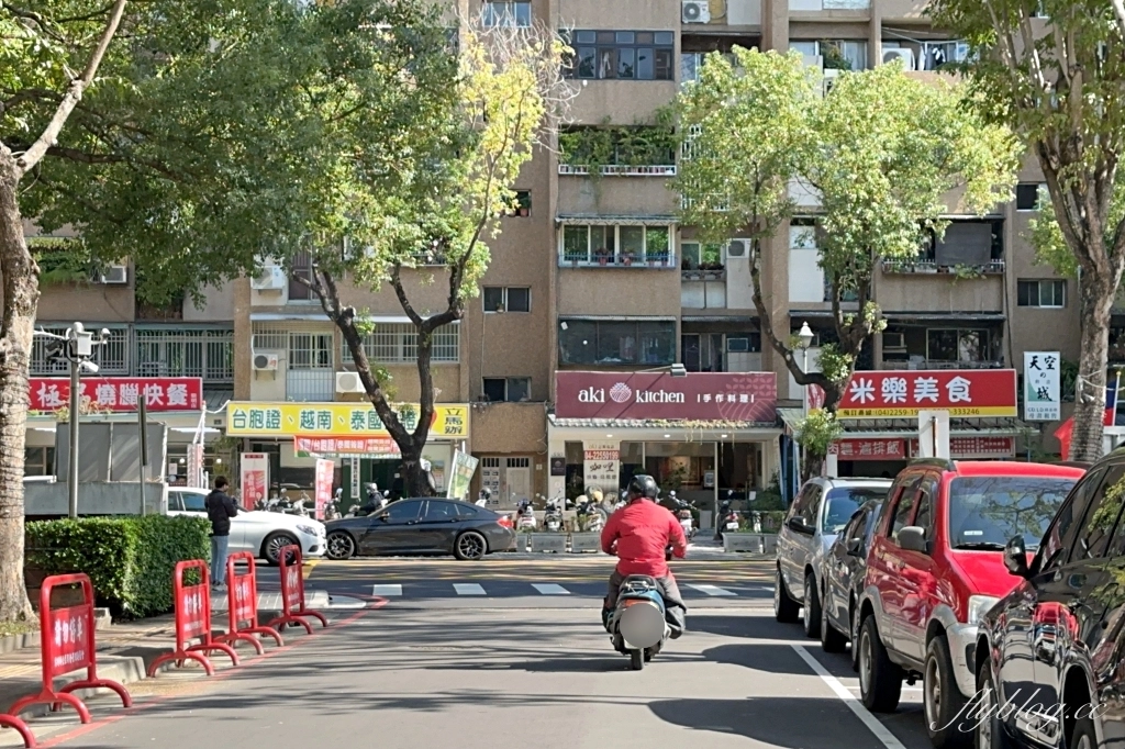 台中南屯｜如何自己辦護照？準備文件、申請流程、護照費用，外交部中部辦事處護照實辦分享 @飛天璇的口袋