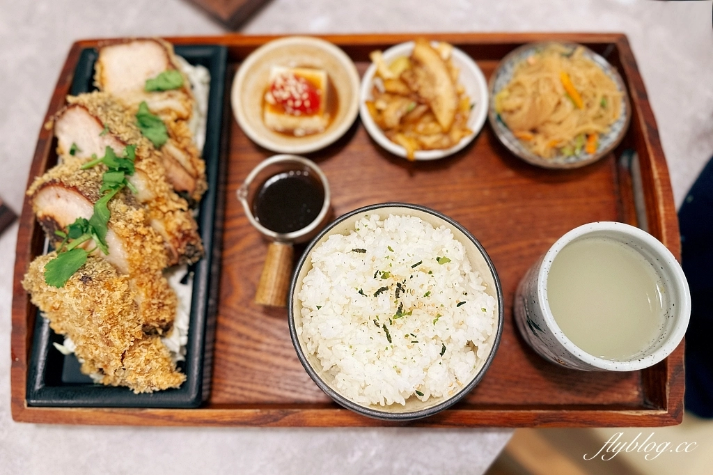 台中北屯｜禾作食堂．一個人也可以吃的中式個人套餐，生意好到開了二店 @飛天璇的口袋