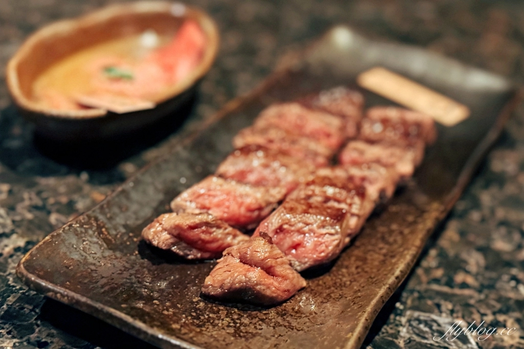 台中西屯｜老乾杯．網友評論台灣版敘敘苑，平日商業午餐1000元有找 @飛天璇的口袋