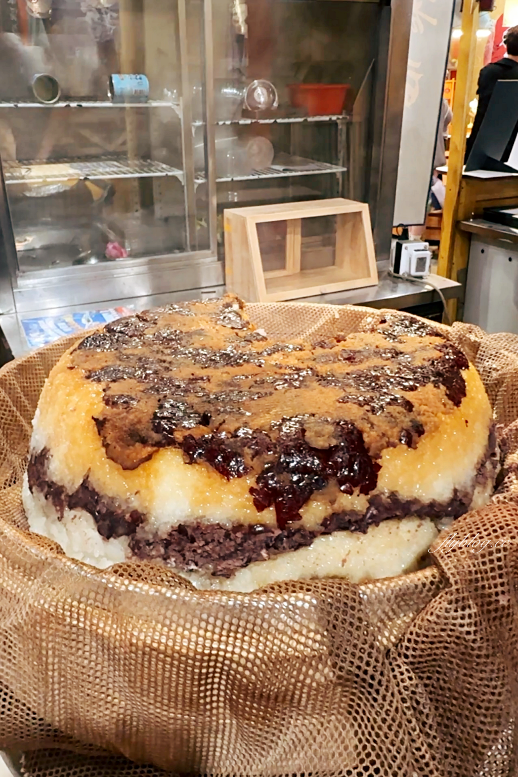 台中南屯｜上海甑糕．小紅書正夯的甑糕，大陸西安美食漁人町市集吃得到 @飛天璇的口袋