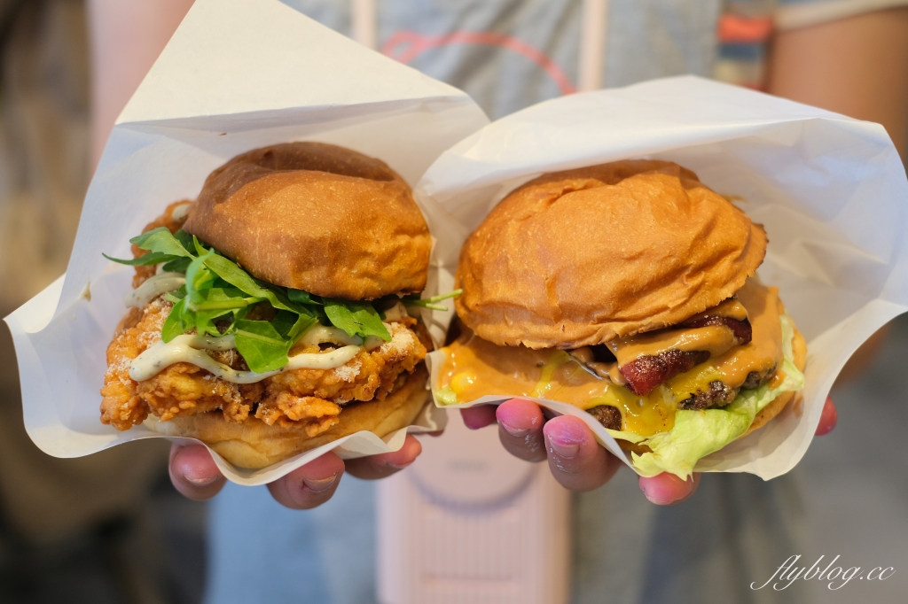 台中西區｜BURGER LIN 漢堡林．網友推薦台中最好吃的漢堡，隱藏精明商圈裡的美味 @飛天璇的口袋